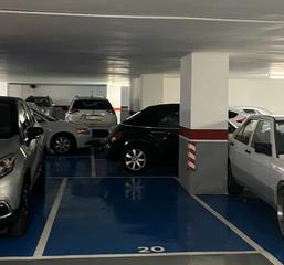 Parking coche en Joc de la Bola - Camps d'Esports. Plaza de parking en venta zona alta  joc de la bola