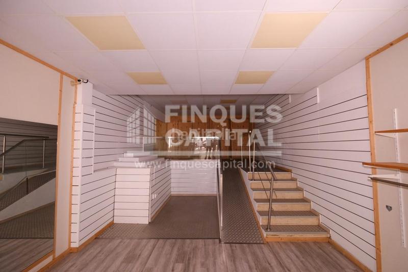 Foto 996ec101-c1e2-49ed-815c-45d85f51165c. Locale commerciale in Eixample Tarragona