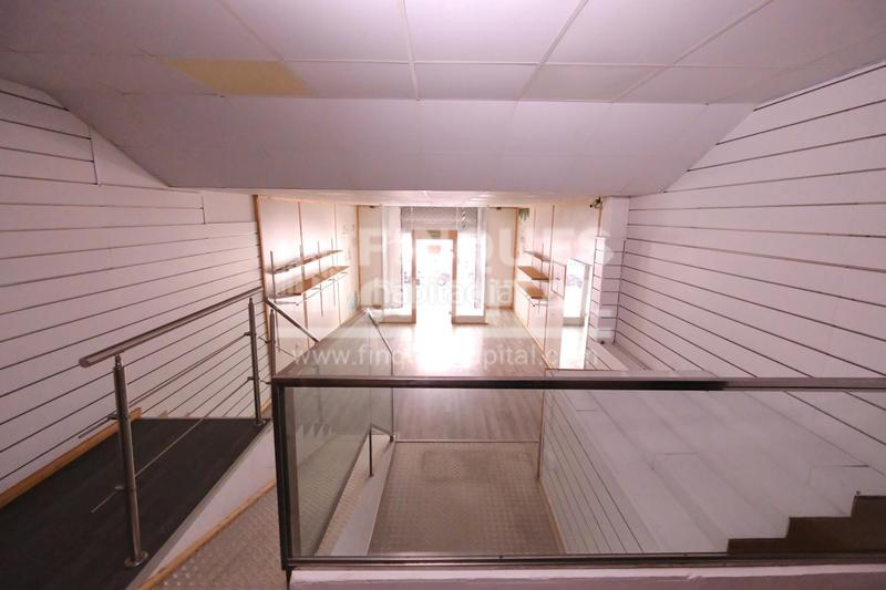 Foto a894682b-73cf-48a9-83a3-ecd88f16ea69. Locale commerciale in Eixample Tarragona