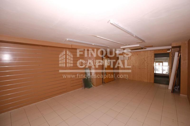 Foto f4084135-7955-4162-8d68-a39c82d31f6d. Locale commerciale in Eixample Tarragona