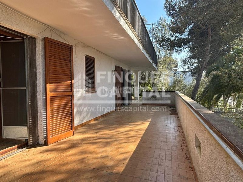 Foto 8fbe7992-524e-4361-82de-3fee202d3b93. Casa amb aparcament a La Mora Tarragona