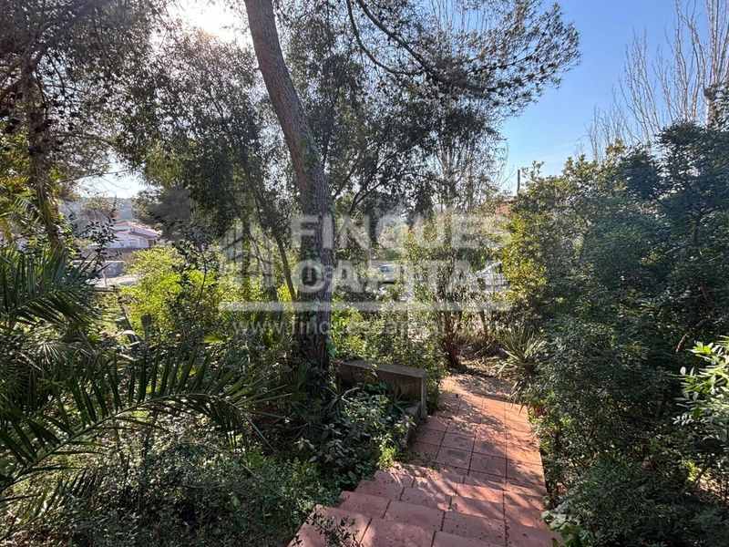 Foto dfb48a97-9169-41c9-8c56-5c117e16b0cf. Casa amb aparcament a La Mora Tarragona