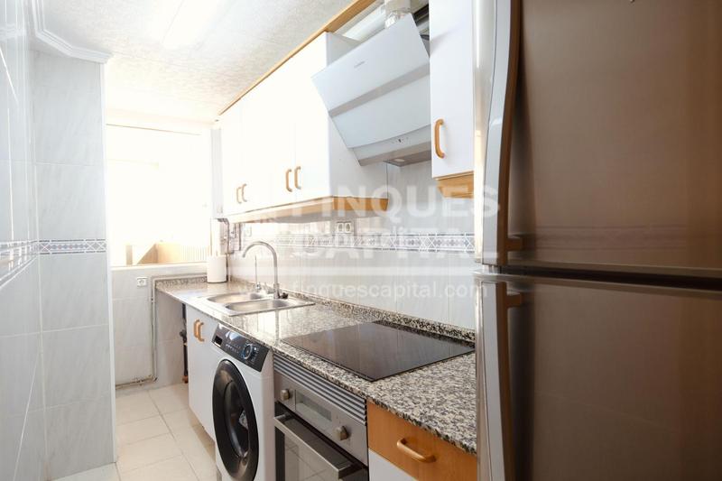 Foto a2cf2b32-87ef-4c97-bed9-5ed1797c44aa. Àtic amb calefacció a Eixample Tarragona