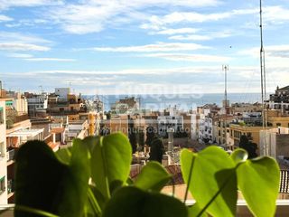 Penthouse  De crist�for colom. Piso con vistas al mar en el centro de tarragona.