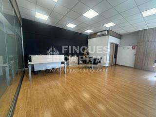 Miete Fabrikhalle in Torreforta. Nave de 294m2 en alquiler en el polígono industrial de riu clar.