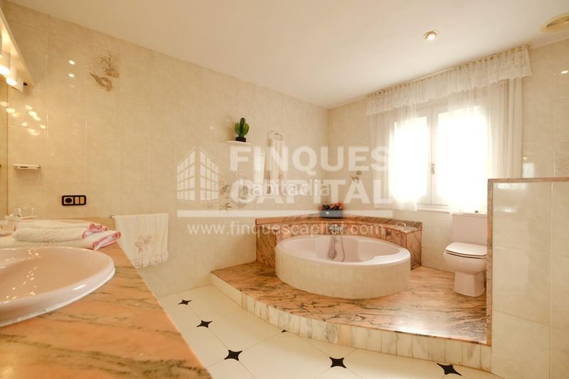 Foto 07db0617-79f4-4874-a986-caffd90a139a. Casa a Urbanitzacions de Llevant Tarragona