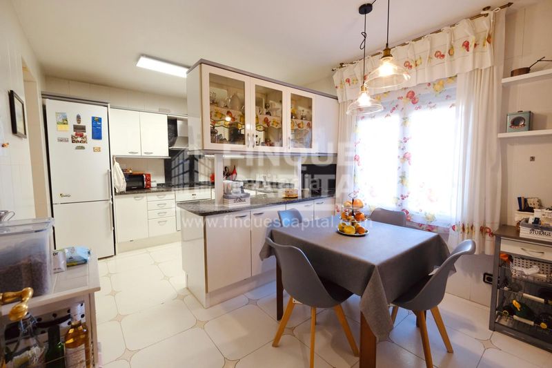 Foto a8c30e98-ff1a-4605-b5c6-39408fce8adb. Casa a Urbanitzacions de Llevant Tarragona