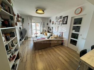 Etagenwohnung in Nou Eixample Sud. Piso de 3 habitaciones en el centro de tarragona.