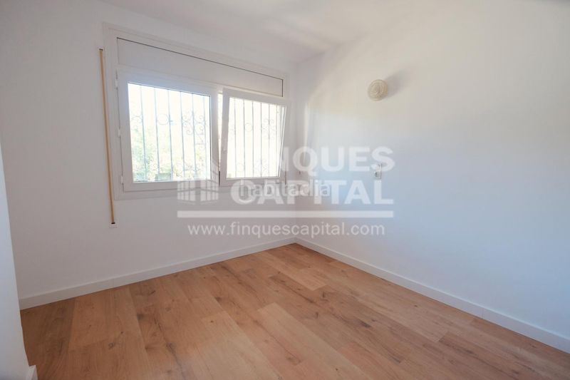 Foto a7ab8c1d-d30e-4090-a0de-5ea914aad09a. Dúplex amb piscina a Passeig Marítim Miami Platja