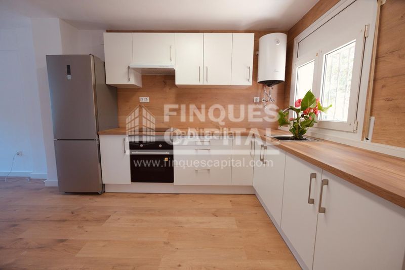 Foto becb811c-8fc4-4da8-bb90-414e93d9549d. Dúplex amb piscina a Passeig Marítim Miami Platja