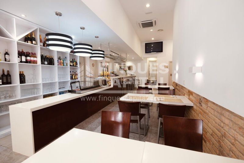 Foto d1af2c11-e35c-485a-ac7a-44ceb2238d65. Local comercial a Eixample Tarragona