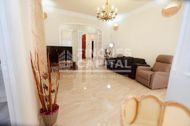 Foto 6df8decb-d7e1-481c-9a10-f99b858010f2. Ground floor with heating in Nou Eixample Nord Tarragona