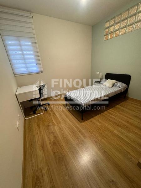 Foto 4c8456b3-b54d-44e3-b465-53c73278c2dc. Alquiler piso bonito piso de alquiler de 2 habitaciones en el centro . en Tarragona