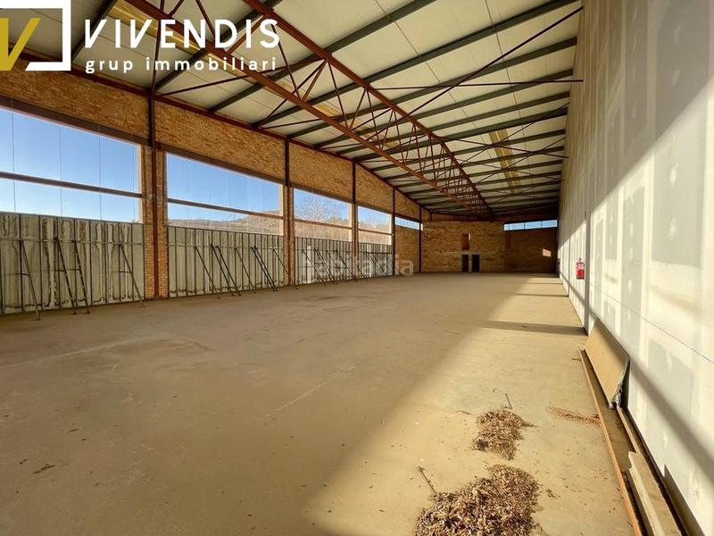 Foto 0602058e-e71c-4064-85f7-0c7ecff94393. Fabrikhalle in La Caparrella Lleida