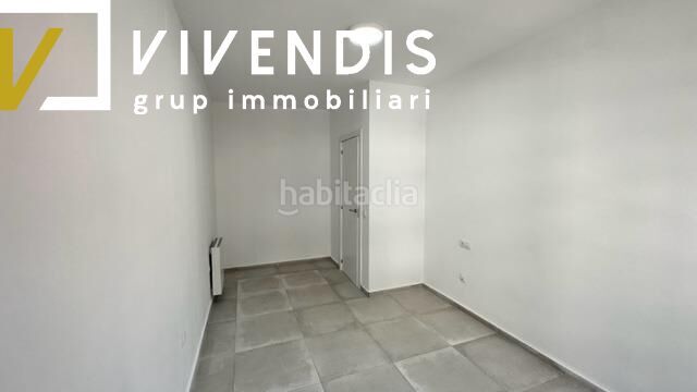 Foto d00a60ae-d79e-4980-9170-c3b0d80d84a8. Pis amb calefacció a Instituts-Universitat Lleida