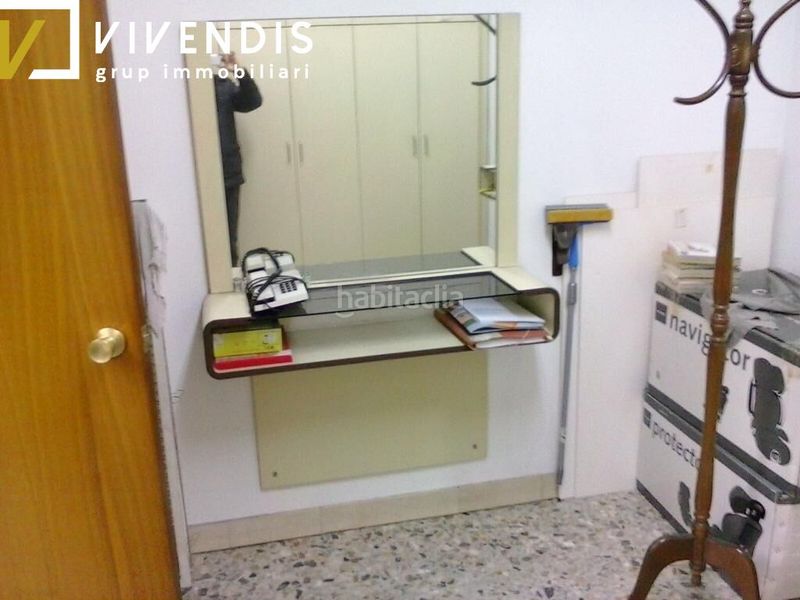 Foto ed8691f9-886b-4e64-8427-ba93f8a897e2. Local comercial a Instituts-Universitat Lleida