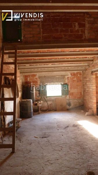 Foto c04971a4-ffa8-4959-bb13-983150ff5e3b. Casa amb calefacció aparcament a Belianes