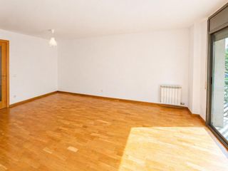 Rent Flat  Calle cervantes. Piso en alquiler en plaza cervantesrambla aragó