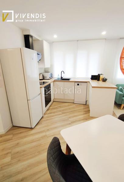 Foto c09ccae6-118d-4ac6-917c-b534fe2e73c8. Piso  en venta zona av. catalunya en Centre Històric Lleida