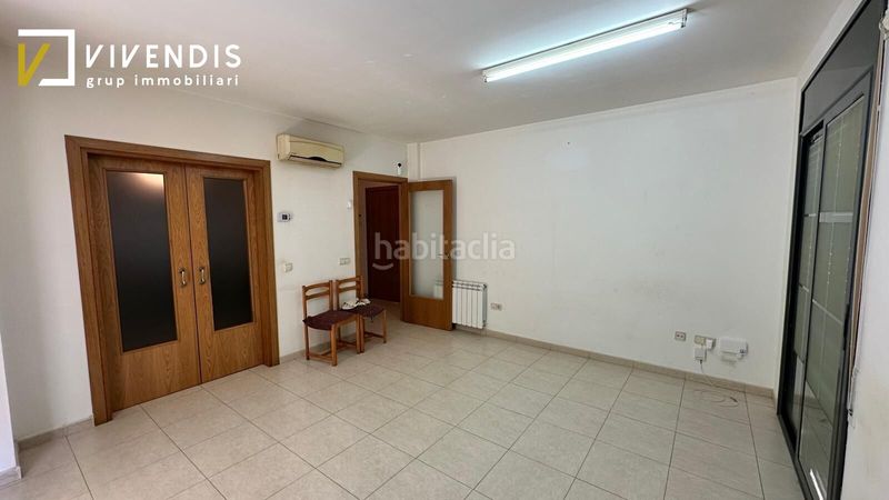 Foto 8f3041c5-5a23-4b6b-9294-8f4f60b40f95. Planta baixa amb calefacció aparcament a Borges Blanques (Les)