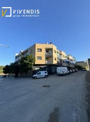 Pis  Calle ntra sra de montserrat. Piso en venta en les borges blanques
