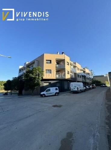 Foto 8216acec-2abd-4af3-9e38-0eb00998130f. Pis amb calefacció aparcament a Borges Blanques (Les)