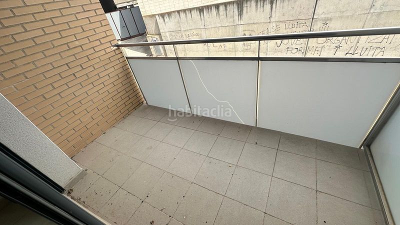 Foto a0bcb9e8-a130-4e33-8a3a-2a40f6782a6e. Pis amb calefacció aparcament a Borges Blanques (Les)