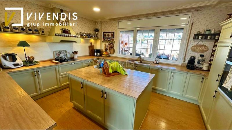 Foto b8cf4c01-22d7-4242-80ef-b39c01ae342a. Chalet con riscaldamento parcheggio piscina in Alpicat