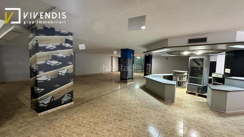 Foto 122ae1df-e5bf-4607-8caf-93302cc60ea3. Alquiler local comercial  en venta y alquiler zona Pardinyes en Lleida