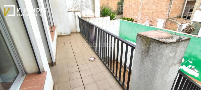 Foto 0deaf0fc-106f-4b67-9465-ac4331aa1d9b. Casa amb aparcament a Castelldans