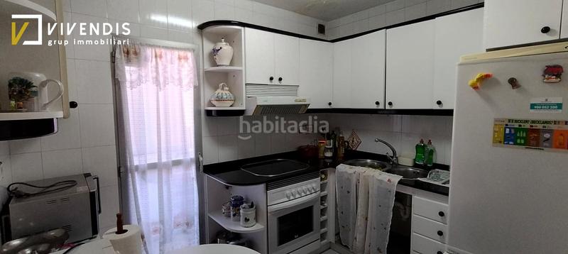 Foto 170fd6d2-2fae-493a-813e-f12fa5adeffb. Pis amb calefacció a Joc de la Bola - Camps d'Esports Lleida