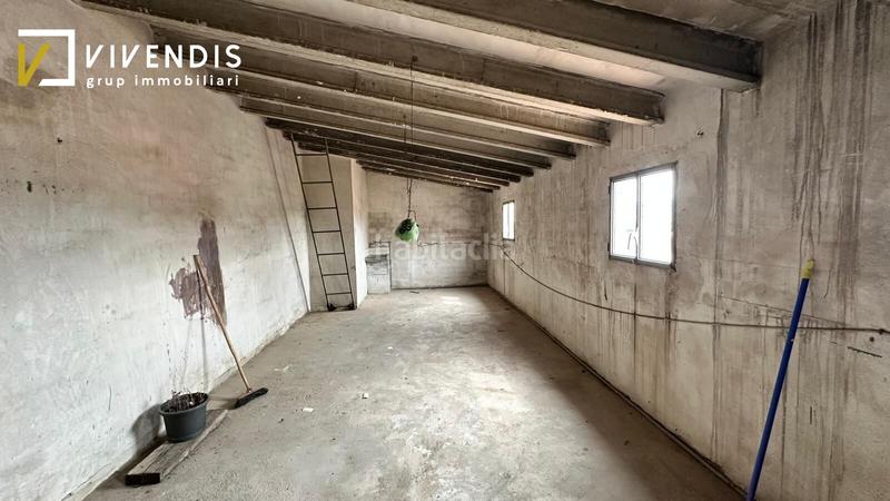 Foto 3cefb3d2-2f40-486c-8fe7-13ab88b77aa1. Casa amb aparcament a Almenar