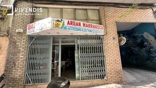 Location Local commercial  Carrer d'anselm clavé. Local comercial en lleida