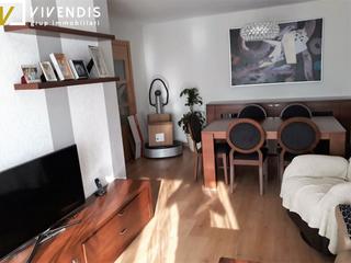 Lloguer Pis  Carrer joc de la bola. Amplio piso muy céntrico