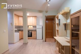 Apartament  Bisbe torres. Acogedor apartamento reformado en avd. catalunya, lleida