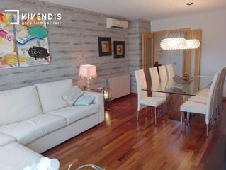 Appartement  Avenida estudi general. Piso en venta en lleida