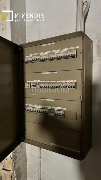 Foto fbfa0118-f771-45e2-a897-b4379e62160a. Bâtiment à usage industriel dans Cappont Lleida