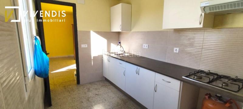 Foto 0aa7ac89-5817-4cbe-9b24-139c86f70e3f. Bauernhof mit parking in Mollerussa