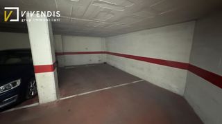 Alquiler Parking coche en Príncep de Viana-Clot-Xalets Humbert Torres. Plaza de parking con trastero