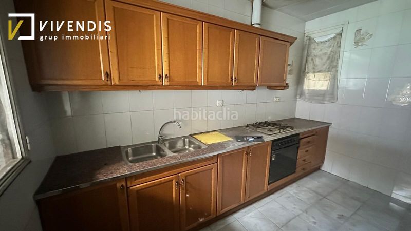 Foto 35d4a0cc-c958-48ce-b0b1-dcdb826e944a. Casa amb calefacció aparcament a La Bordeta Lleida