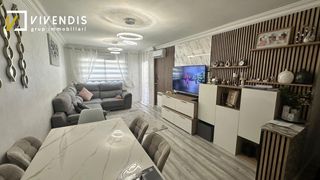 Etagenwohnung in Joc de la Bola - Camps d'Esports. Piso en venta  zona camp de esports