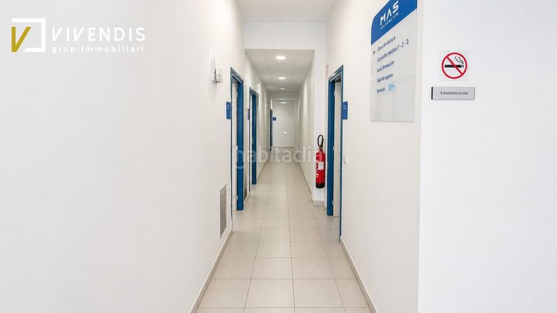 Foto cf92eeb3-388b-42f6-8b0d-7927fa8c0710. Local comercial a Centre Històric Lleida