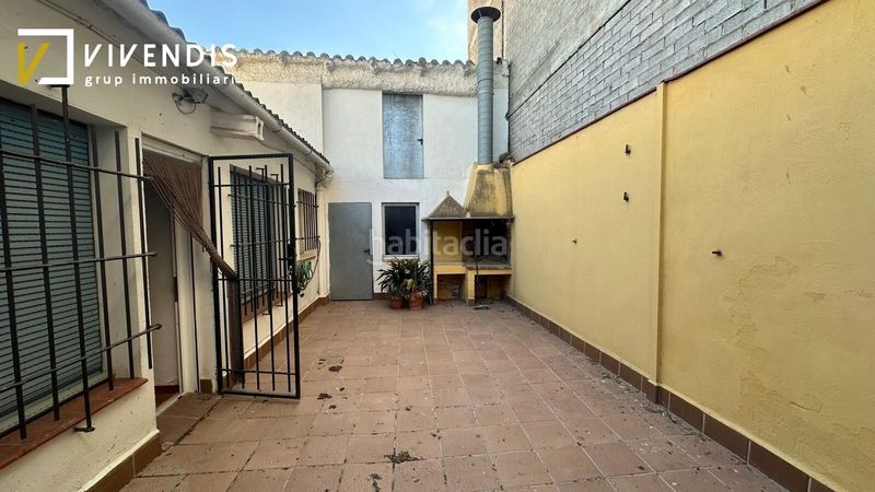 Foto e7c66730-e839-4ef0-9fbc-6f55ff03007a. Casa amb calefacció aparcament a Rosselló