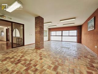 Lloguer Oficina  Carrer de la república argentina. Oficinas en venta o alquiler  almacelles