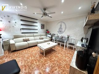 House  Carrer del carme. Casa en venta  almenar