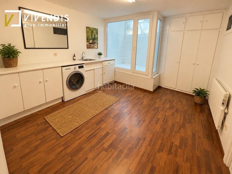 Foto 118a5587-f540-413b-aed1-55fe41a0d394. Casa amb calefacció aparcament piscina a Ciutat Jardí Lleida