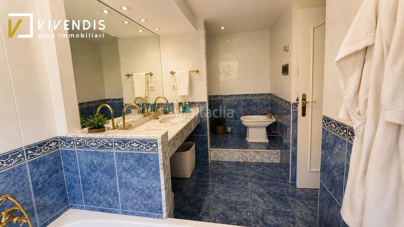 Foto 1a88f720-ad92-4933-814c-2aa105bedeec. Casa amb calefacció aparcament piscina a Ciutat Jardí Lleida