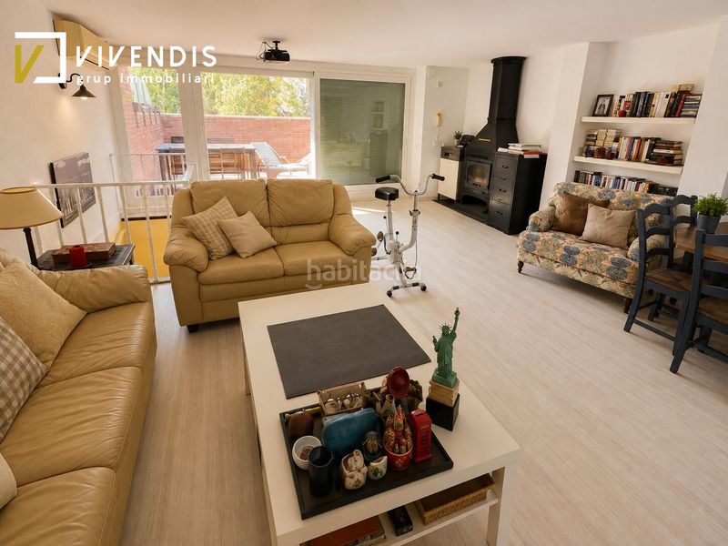 Foto a3a86863-d937-4869-8127-ab5e9ebcc368. Casa amb calefacció aparcament piscina a Ciutat Jardí Lleida
