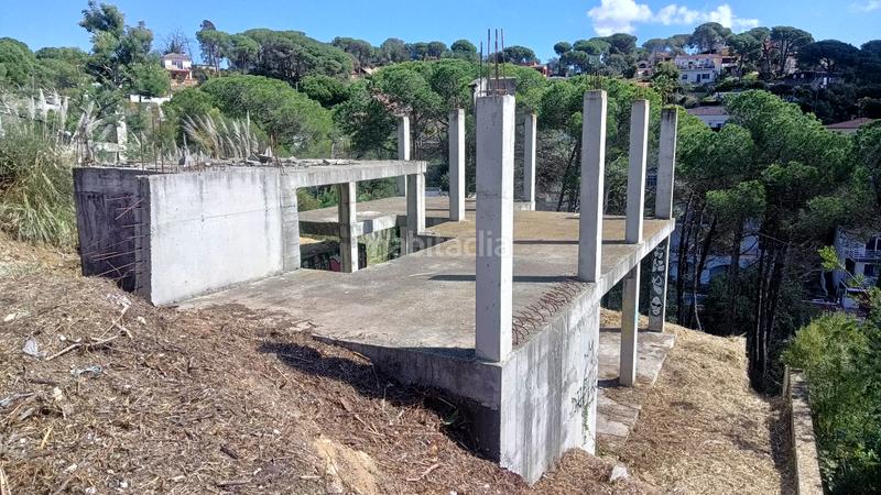 Foto 5267cccb-abfd-4bbf-aa4e-9f4cfc7133f6. Wohngrundstück in Aiguaviva Parc Vidreres