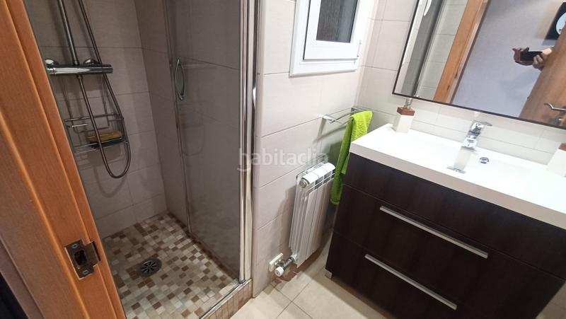 Foto 0e086815-b764-4f78-9e32-686aee2eef6e. Piso vista al mar en primera línea en Els Pins Blanes